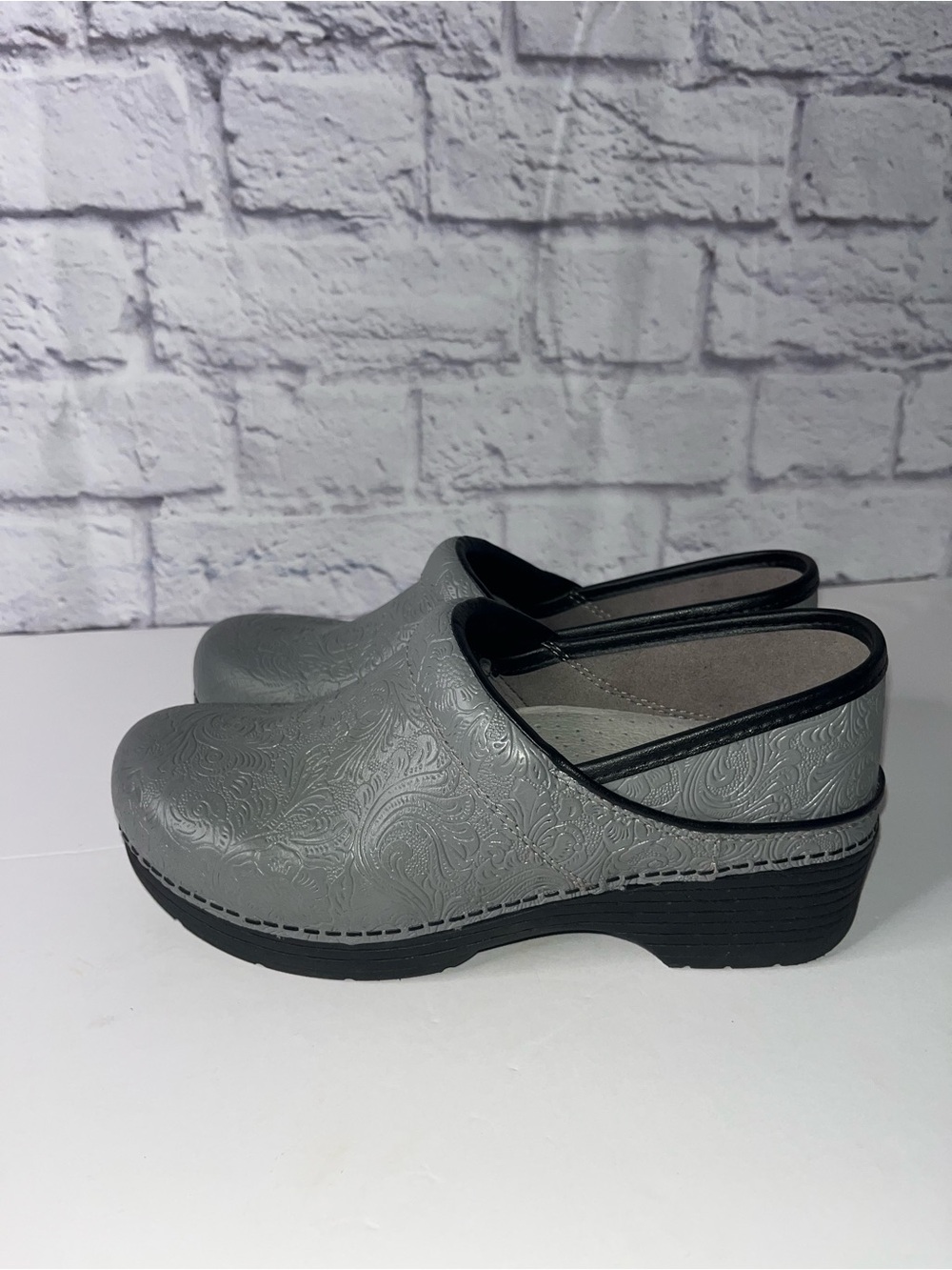 Women's Gray Embossed Slip-On Clogs with Black Trim Dansko LT Size 7